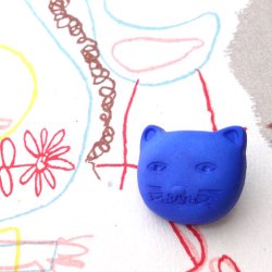画像1: フランス製 プラスチックボタン ねこさんフェイス-ブルー3個