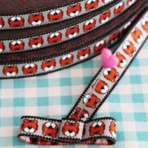 画像: ドイツFB 刺繍リボン 1m タイガーフェイス グレー